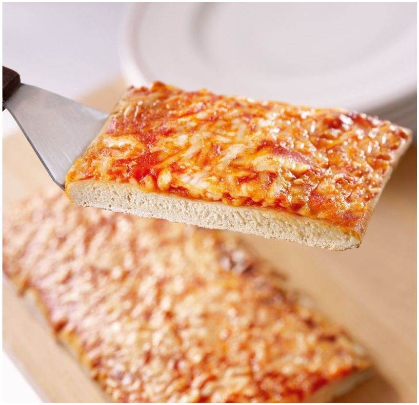 Pizza au fromage en bande