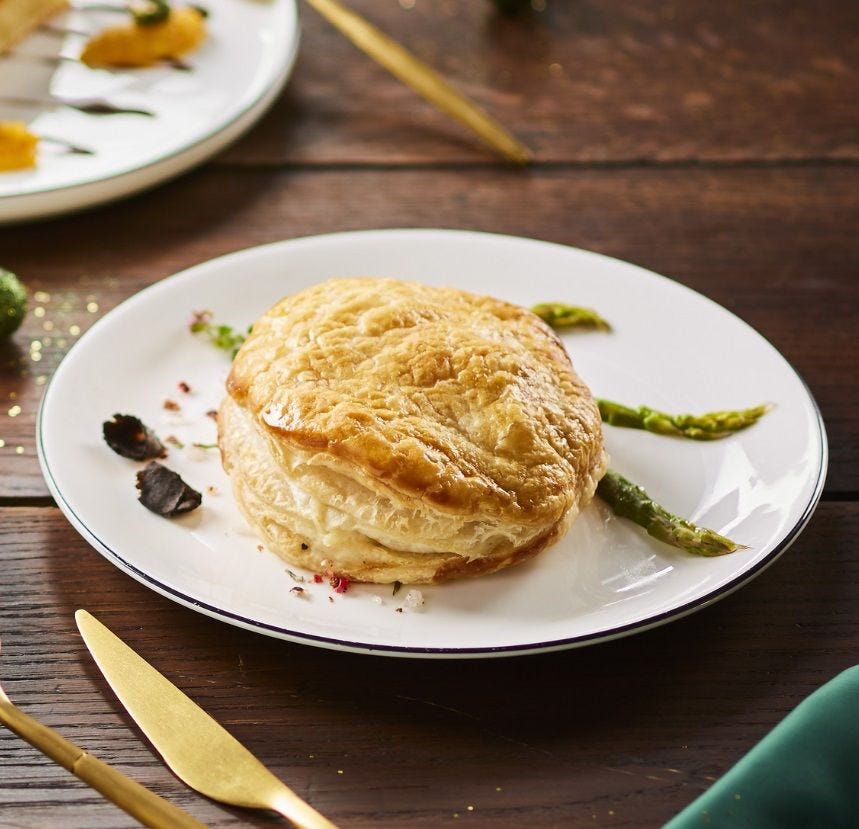 Tourte feuilletée volaille champignon truffe d'été