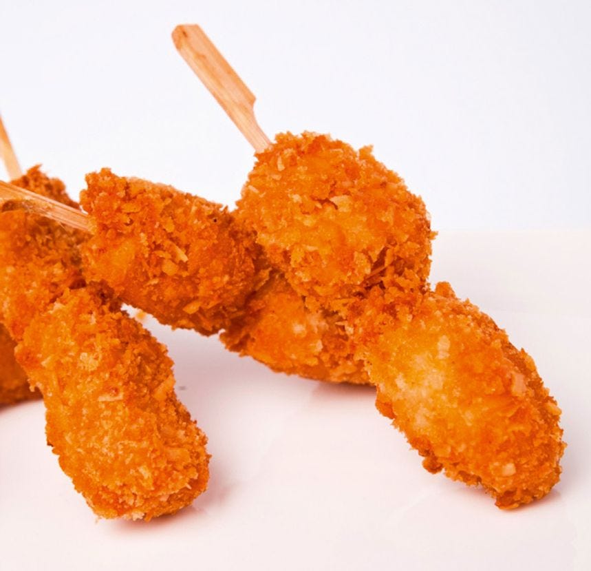 Mini brochette de  poulet pané coco massaman