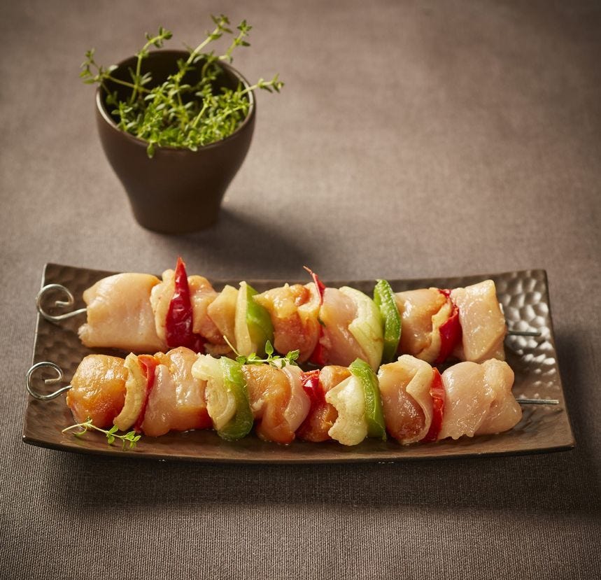 Brochette de filet de poulet poivron et oignon halal