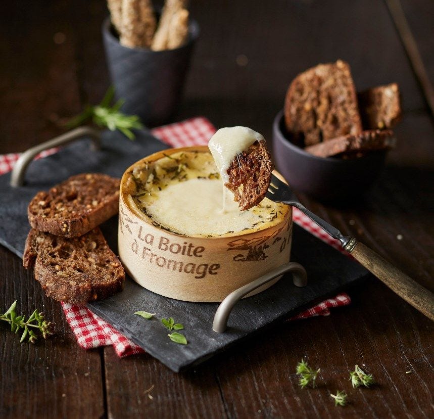 Fromage chaud au four
