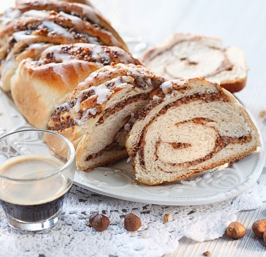 Brioche babka aux noisettes