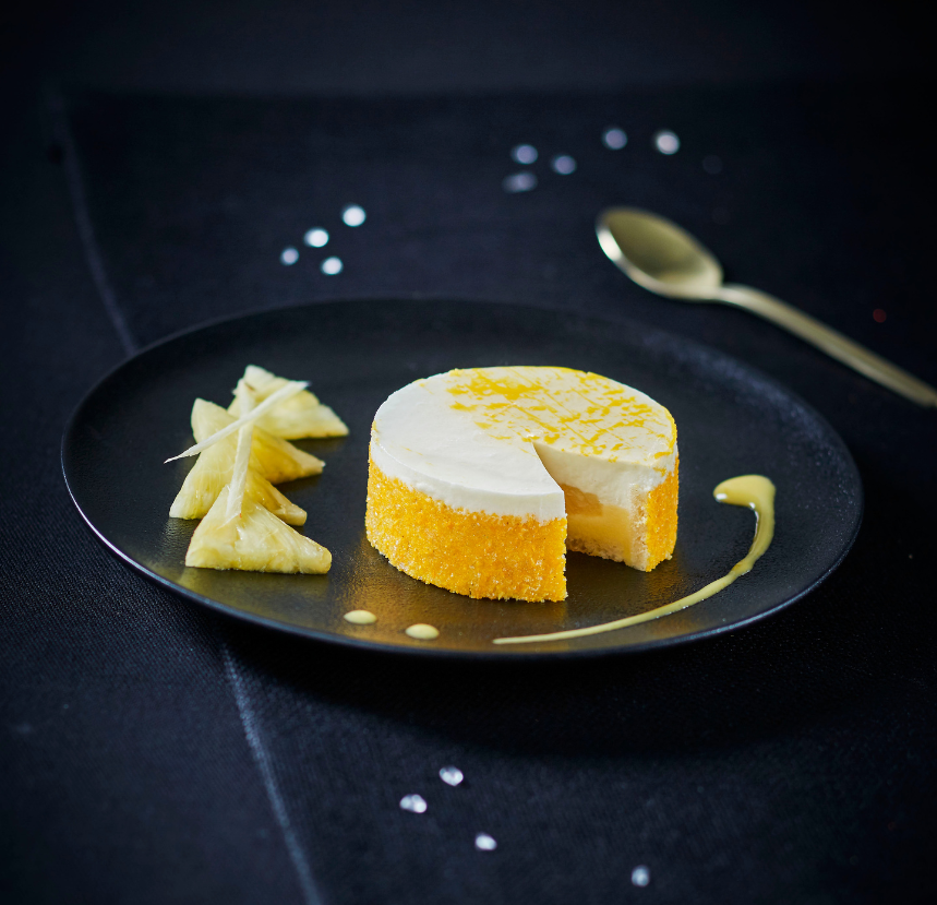 Entremets ananas gingembre