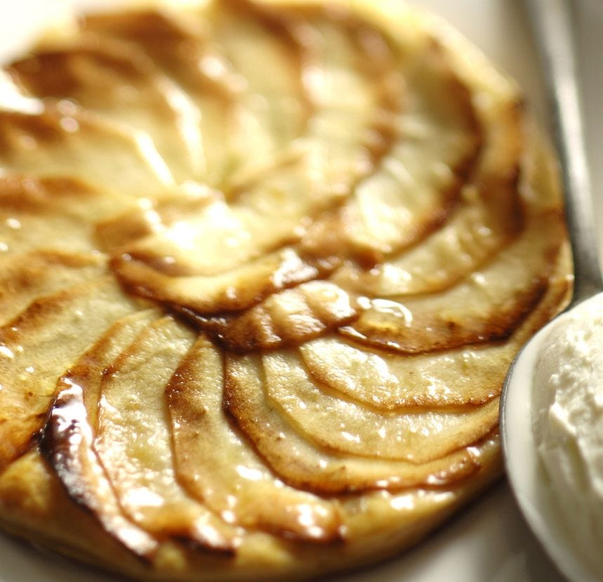 Tartelette fine à la pomme forme rosace 