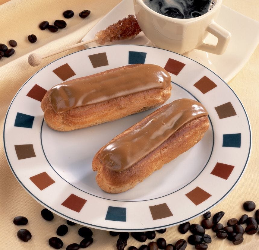 Eclair pâtissier au café