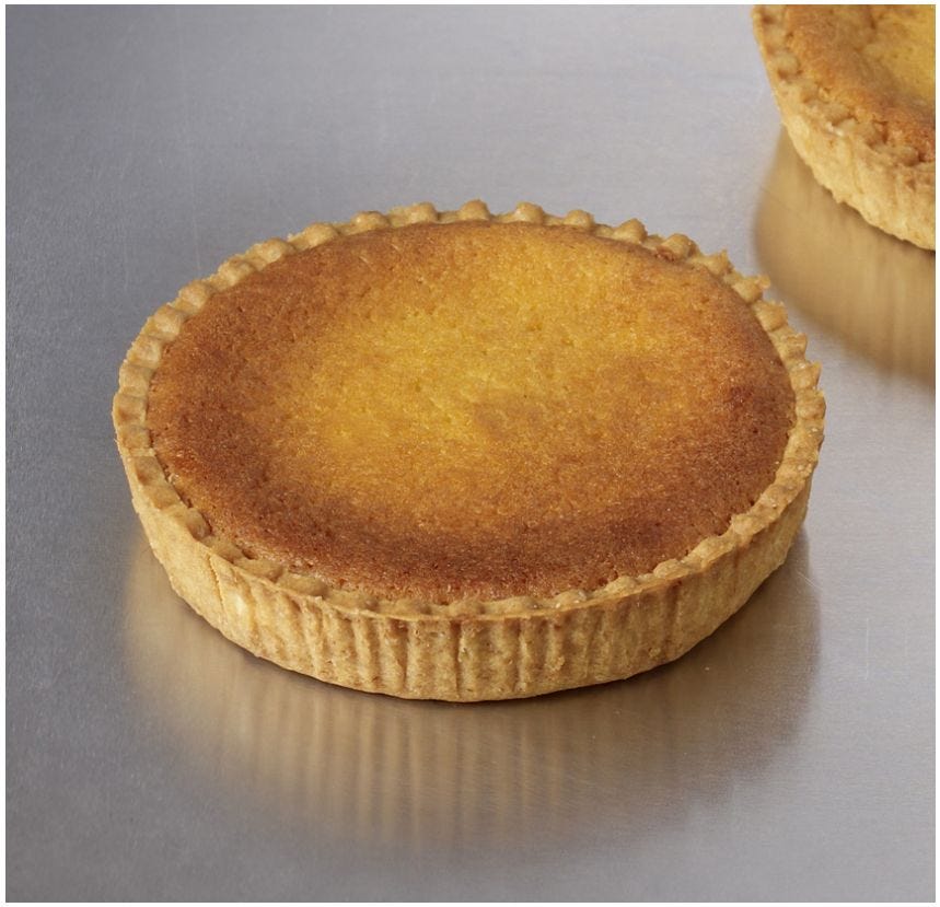 Fond de tartelette garni de frangipane