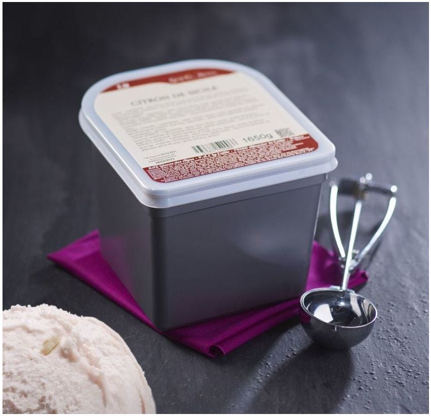 Glace maître artisan marron morceaux