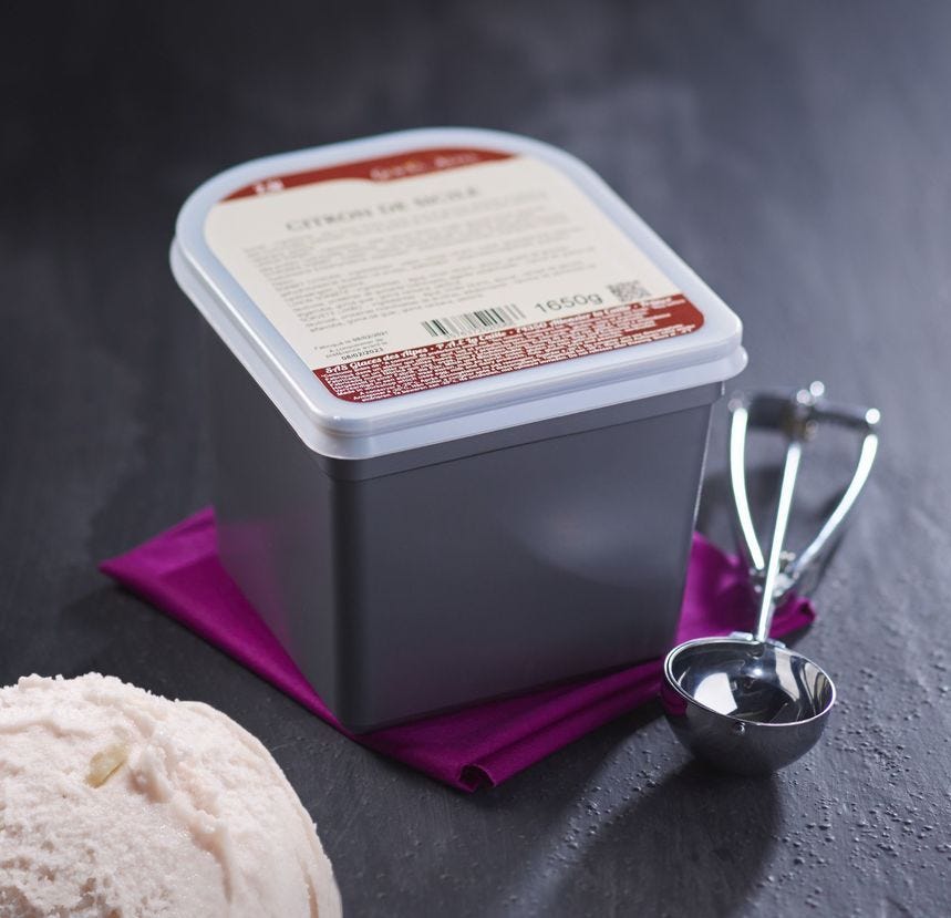 Glace maître artisan marron morceaux