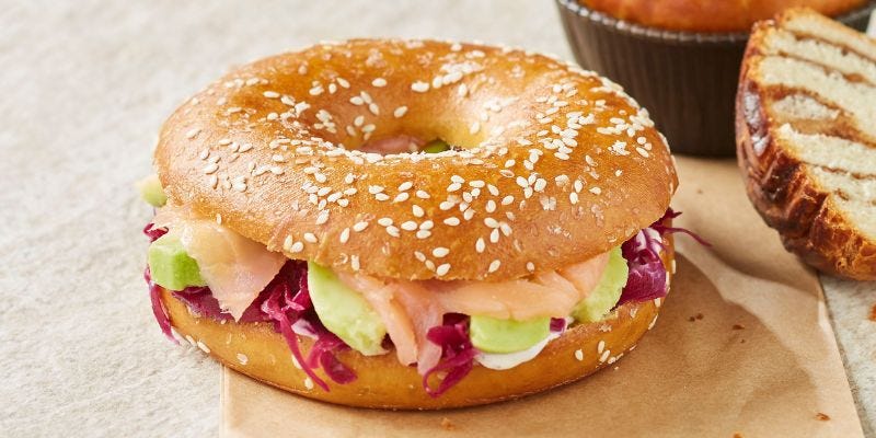 bagel bretzel sandwich