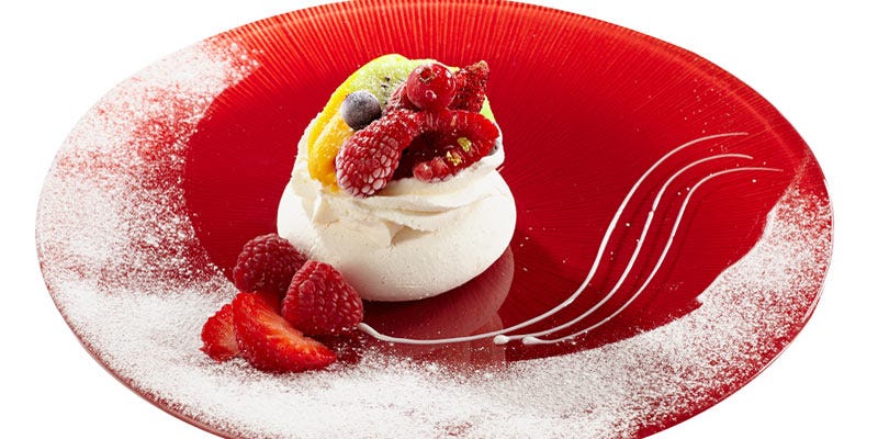 pavlova fruits frais sorbet coulis framboise